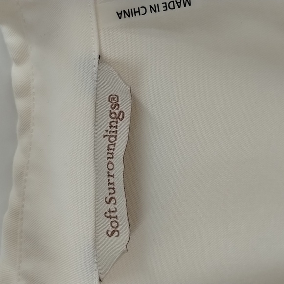 Soft Surroundings off white wrap button blouse asymmetrical top elbow sleeve med - Picture 5 of 10